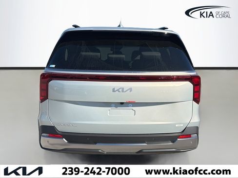 New 2026 Kia Carnival SX image 4