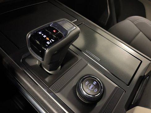 New 2026 GMC Hummer EV 4x4 Crew Cab image 39