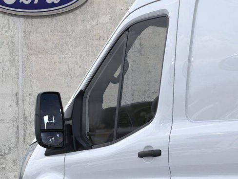 New 2026 Ford Transit 250 148 Medium Roof RWD image 20