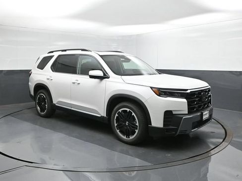New 2026 Honda Pilot Touring image 26