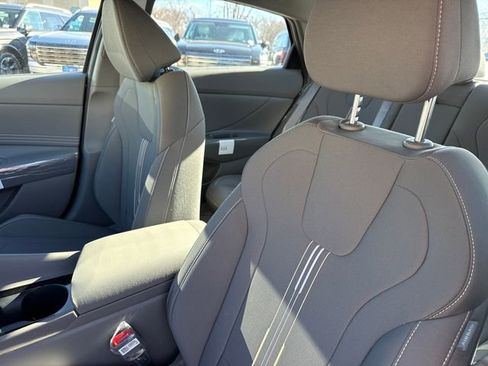 New 2026 Hyundai Elantra SEL Sport image 24