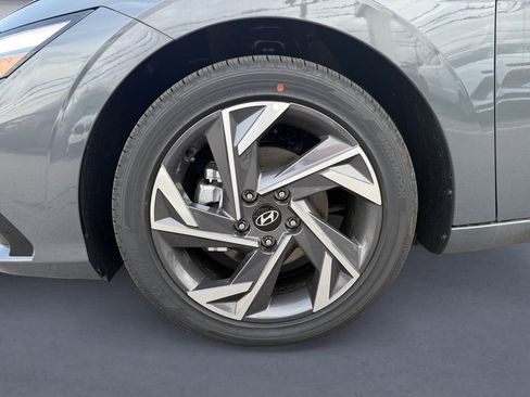 New 2026 Hyundai Elantra Limited w/ Cargo Package FWD image 9