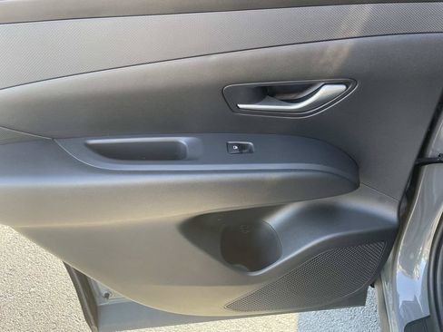 Used 2024 Hyundai Tucson SEL FWD image 12