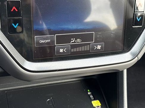 Certified 2025 Subaru Crosstrek 2.5i Limited w/ Popular Package #4A image 23