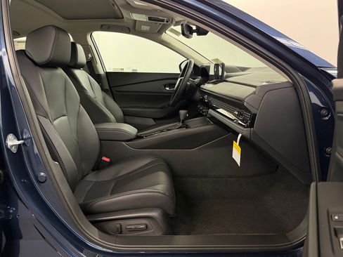 New 2026 Honda Accord EX-L image 32