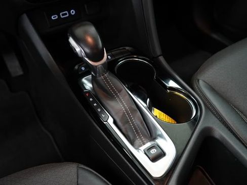 Used 2023 Buick Encore GX Preferred w/ Cold Weather Comfort Package image 37