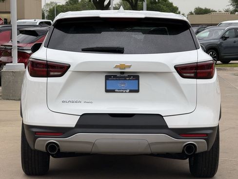 Certified 2025 Chevrolet Blazer LT image 5