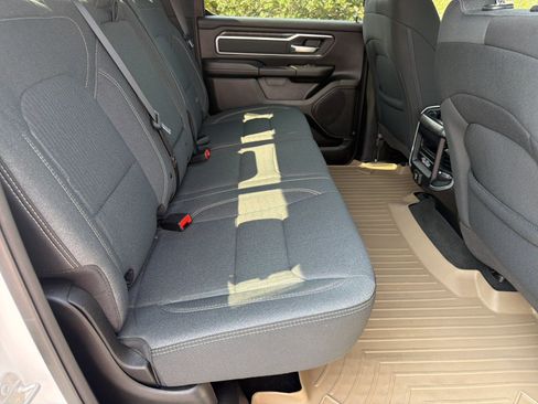 Used 2022 RAM 1500 Big Horn AWD/4WD image 15