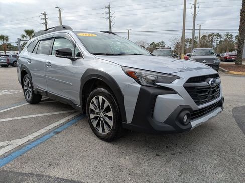 Used 2025 Subaru Outback Limited w/ Popular Package #2 image 8