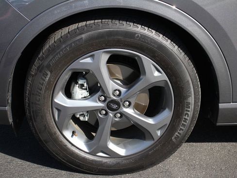 Certified 2023 Ford Escape ST-Line w/ Equipment Group 301A FWD image 14