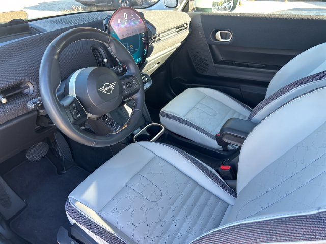 Used 2025 MINI Cooper S FWD image 14