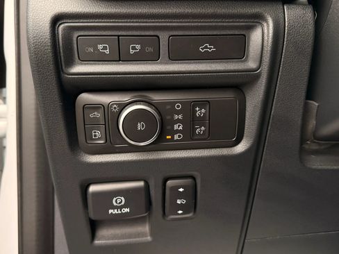 Used 2021 Ford F150 Lariat w/ Equipment Group 502A High AWD/4WD image 32