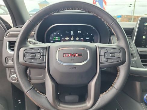 Used 2022 GMC Yukon AT4 image 18