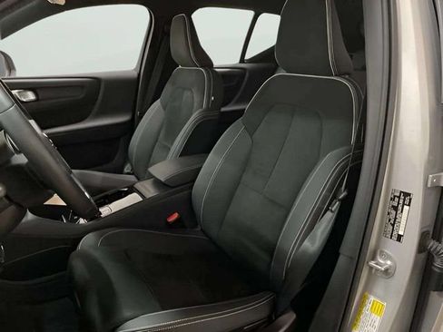 Used 2023 Volvo XC40 Recharge Ultimate AWD/4WD image 61
