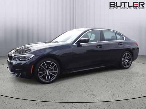 Used 2022 BMW 330i Sedan w/ Convenience Package RWD image 39
