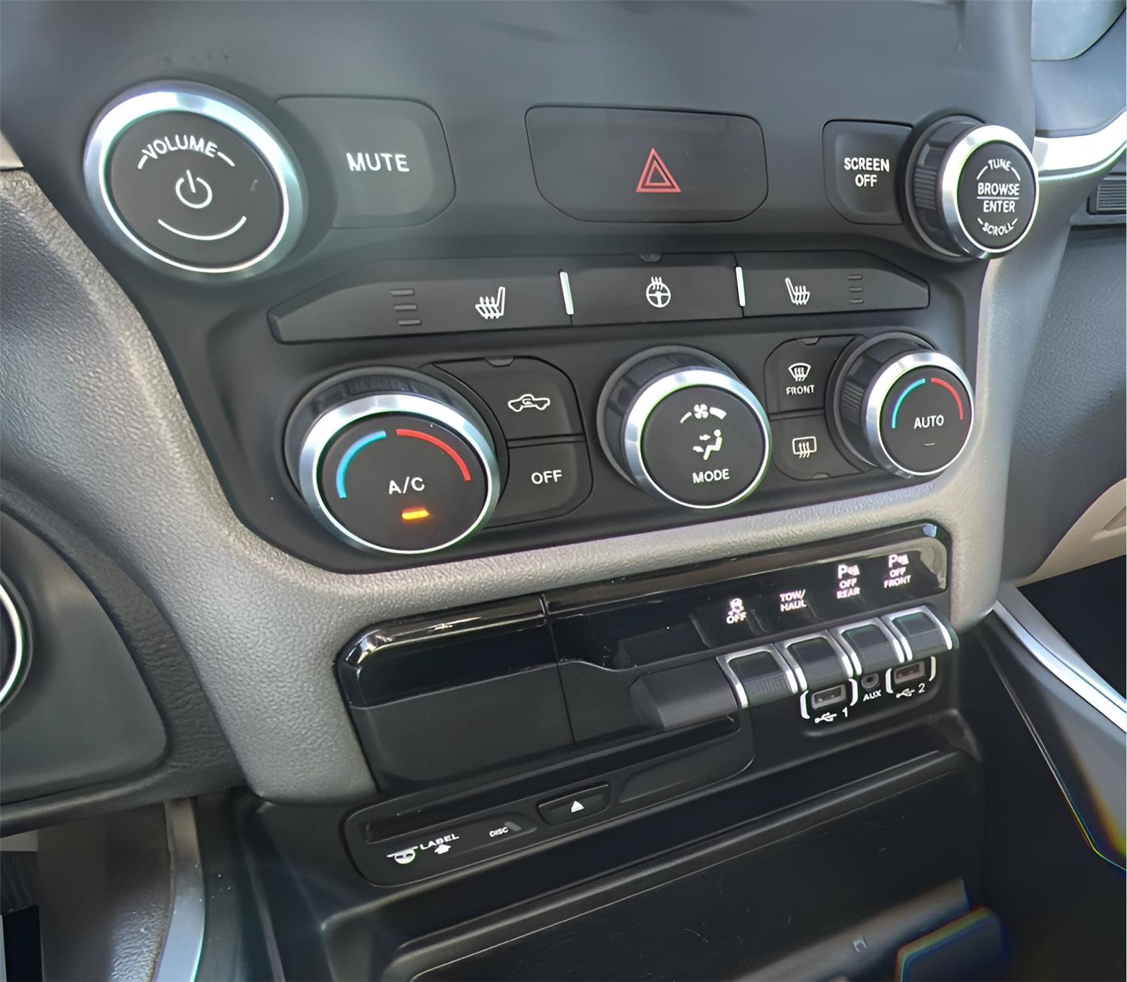 Used 2019 RAM 1500 Big Horn AWD/4WD image 7