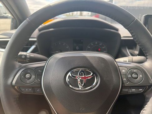 Used 2024 Toyota Corolla SE image 6