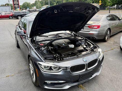 Used 2016 BMW 328i xDrive Sedan AWD/4WD image 4