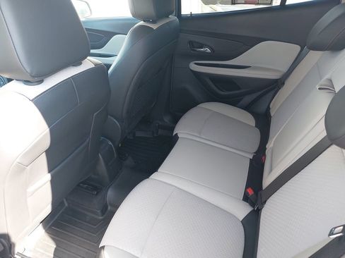 Used 2020 Buick Encore Preferred FWD image 33