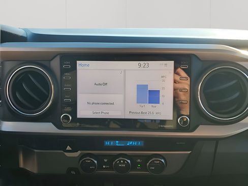 Used 2021 Toyota Tacoma SR5 image 37