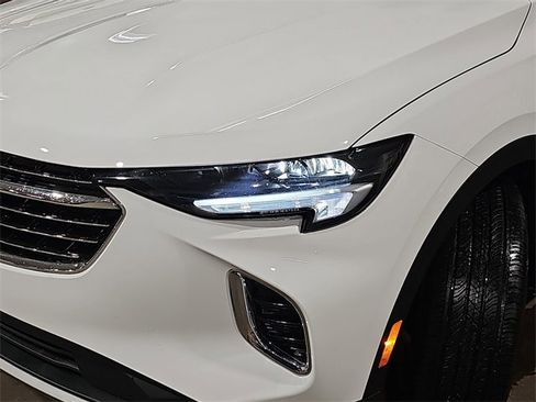 Used 2023 Buick Envision Essence image 31