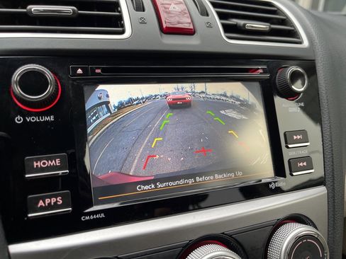 Used 2015 Subaru Crosstrek 2.0i Premium image 3