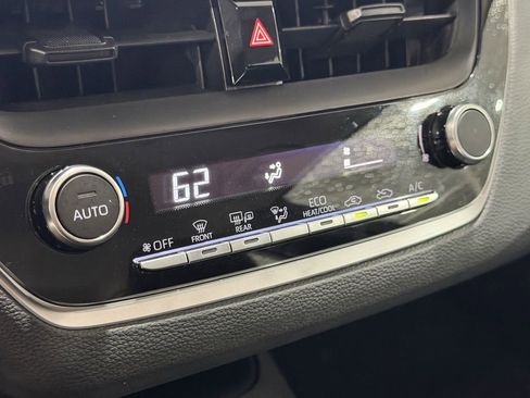 Certified 2026 Toyota Corolla LE FWD image 20