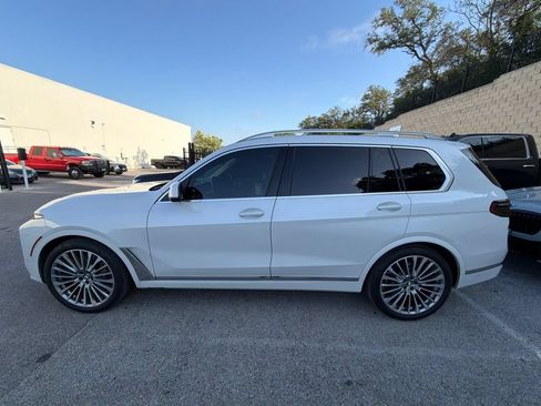 Certified 2024 BMW X7 xDrive40i AWD/4WD image 2