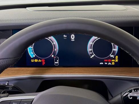 New 2026 Volkswagen Tiguan SEL R-Line image 13