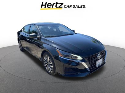 Used 2025 Nissan Altima 2.5 SV