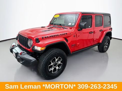 Used 2022 Jeep Wrangler Unlimited Rubicon AWD/4WD image 3