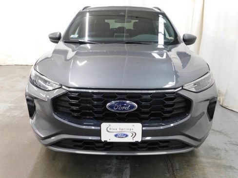 Used 2024 Ford Escape ST-Line image 8