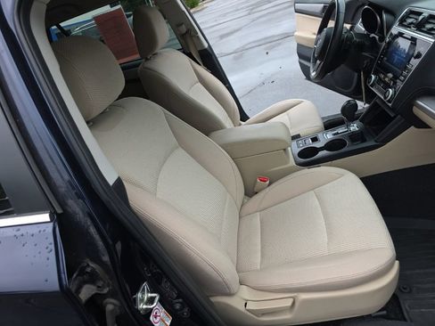 Used 2018 Subaru Outback 2.5i Premium AWD/4WD image 26