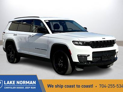 Used 2023 Jeep Grand Cherokee L Limited w/ Black Appearance Package