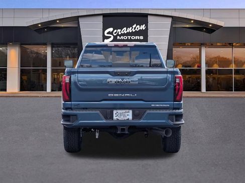 New 2026 GMC Sierra 2500 Denali Ultimate AWD/4WD image 4