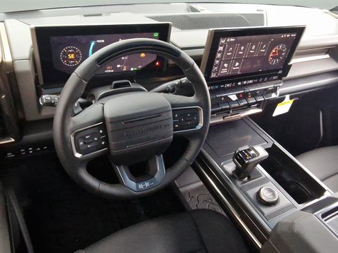 New 2025 GMC Hummer EV 3X image 16