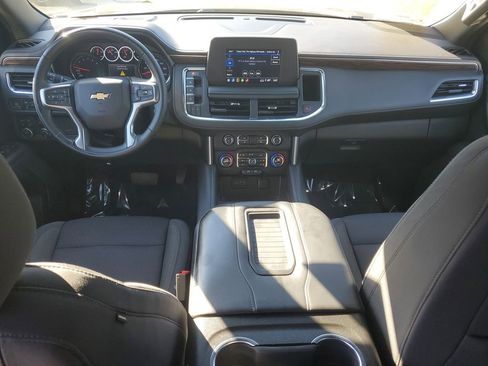 Used 2023 Chevrolet Suburban LS image 9