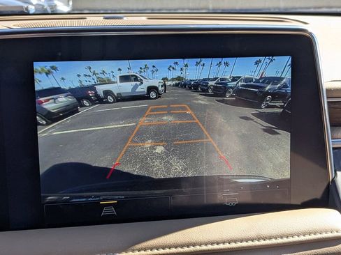 Used 2024 Chevrolet Tahoe Premier image 24