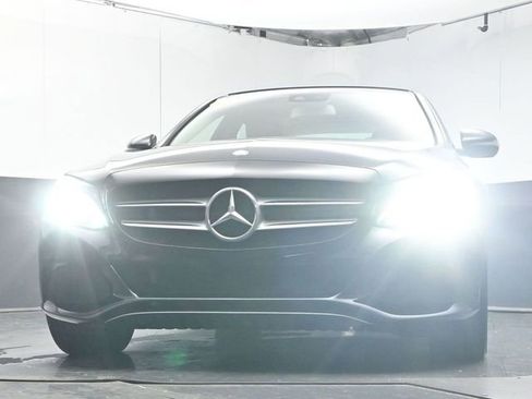 Used 2016 Mercedes-Benz C 300 Sedan image 31