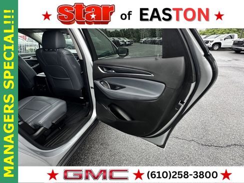 Used 2021 Buick Enclave Essence w/ Sound and Sites Package image 16