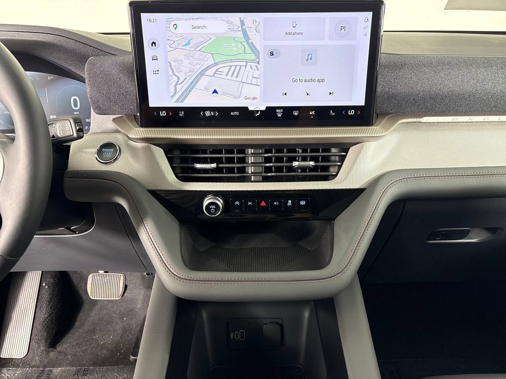 New 2027 Ford Explorer Active w/ Active Comfort Package RWD image 30