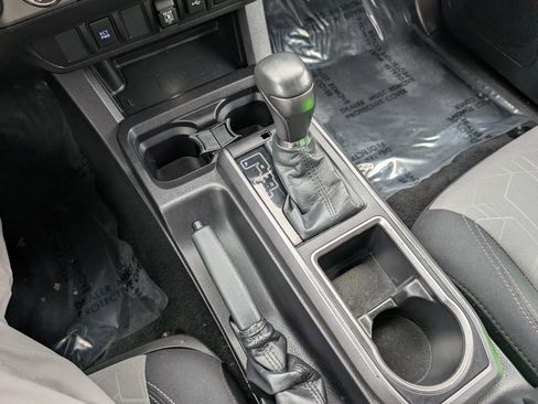 Used 2023 Toyota Tacoma TRD Sport image 21