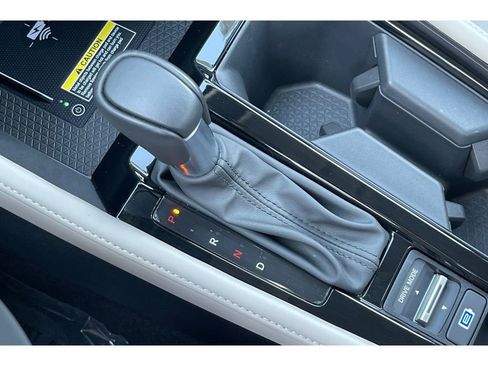 Certified 2025 Honda Accord Touring image 31