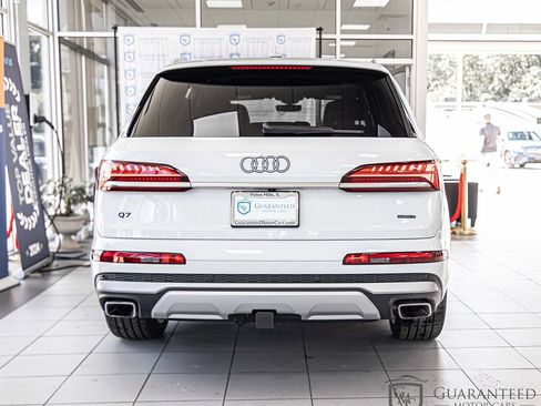 Used 2025 Audi Q7 3.0T Premium Plus w/ Premium Plus Package AWD/4WD image 14