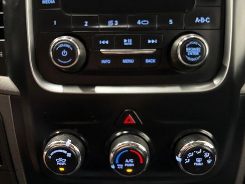 Used 2018 RAM 3500 Tradesman image 22