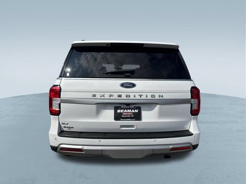 Used 2024 Ford Expedition XLT AWD/4WD image 7