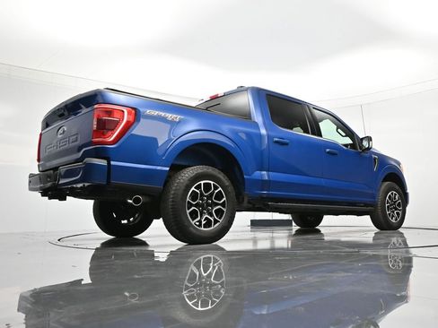 Certified 2022 Ford F150 XLT w/ Equipment Group 302A High image 45