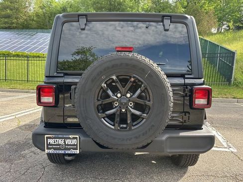 Used 2023 Jeep Wrangler Sport AWD/4WD image 6