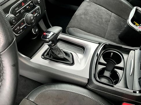 Used 2023 Dodge Charger R/T w/ Plus Group image 15