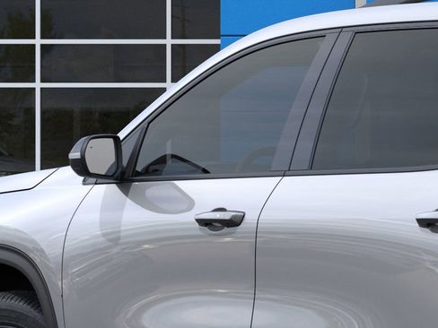 New 2025 Chevrolet Traverse LT w/ Midnight/Sport Edition image 12